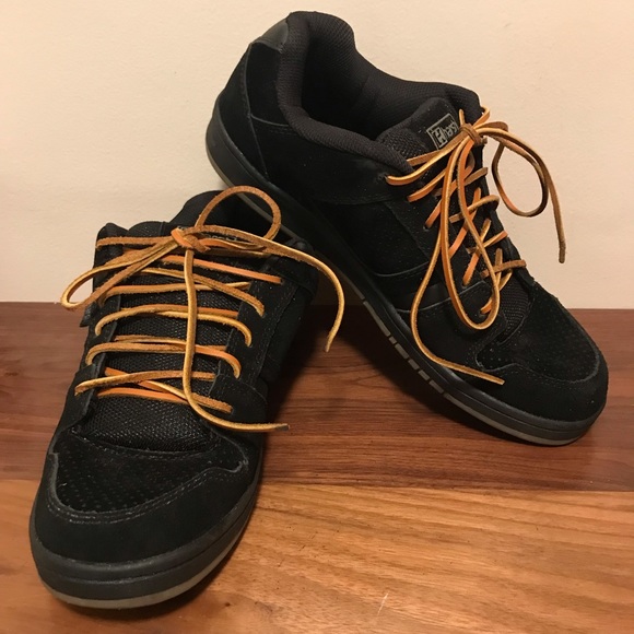 Harsh suede skaters sneakers in black size 10 - Picture 1 of 11